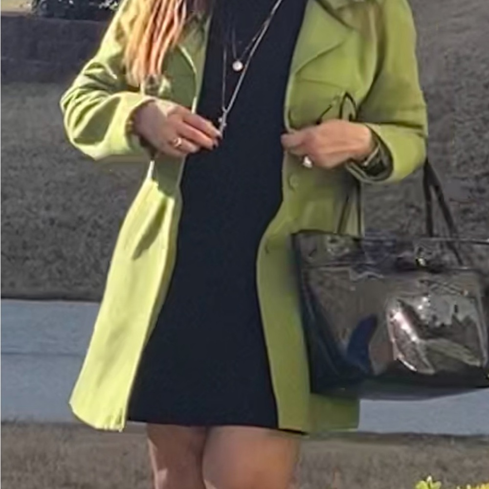 Elegant Women's Lime Trench Coat